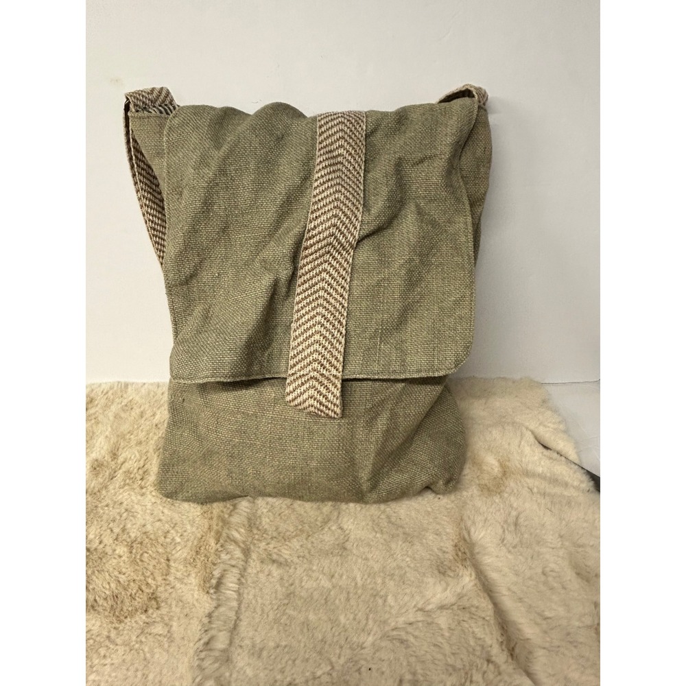 Sage Green‎ Jute Canvas Messenger Bag Slouchy Crossbody Chevron Strap RN 129386